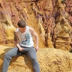 Meet your Posher, Clayton